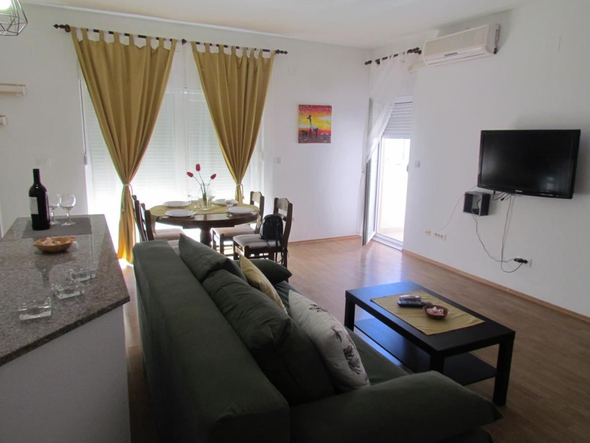 Apartman Petra Kastela Dış mekan fotoğraf