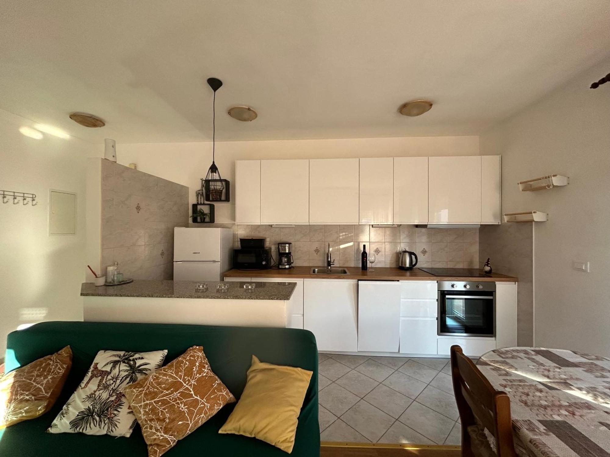 Apartman Petra Kastela Dış mekan fotoğraf